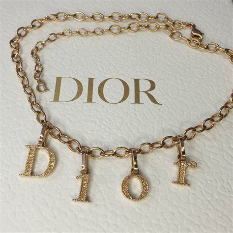 dior kette damen buchstaben|dior code ring.